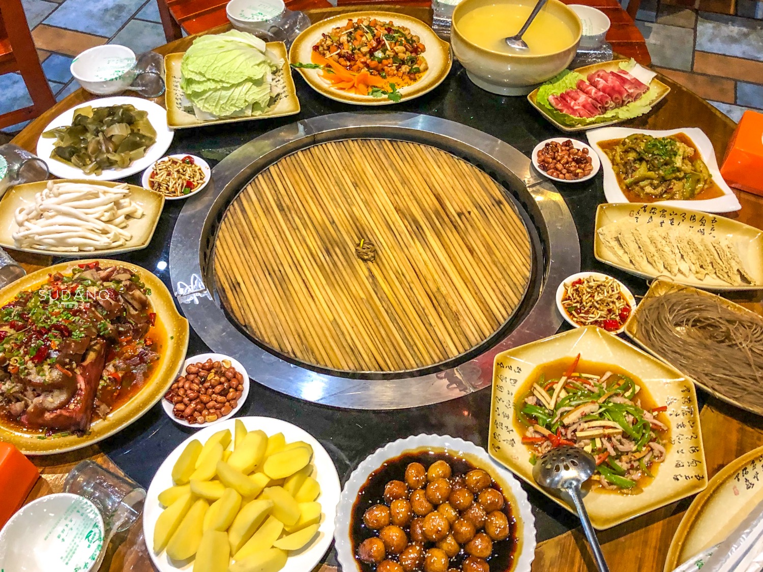 湖北恩施大峡谷之地心谷,恩施旅游新发现恩施地心谷