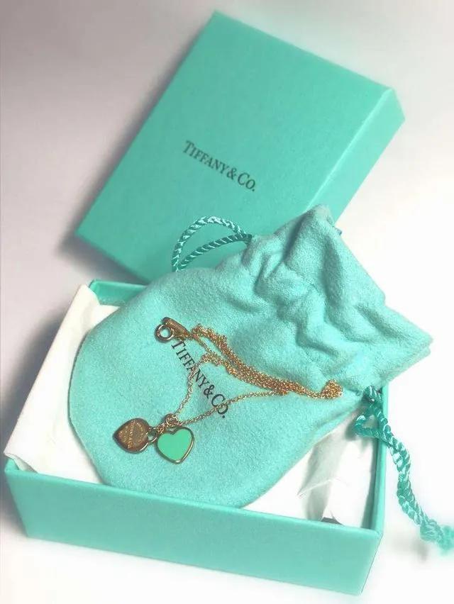 陈浩民老婆卖假货事件,陈浩民戴的项链