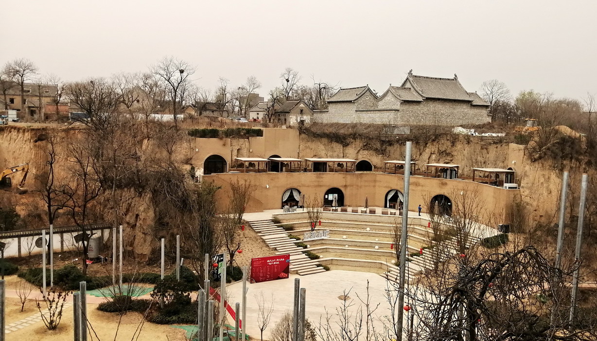 跟着老吴看世界,跟着老杨看风景