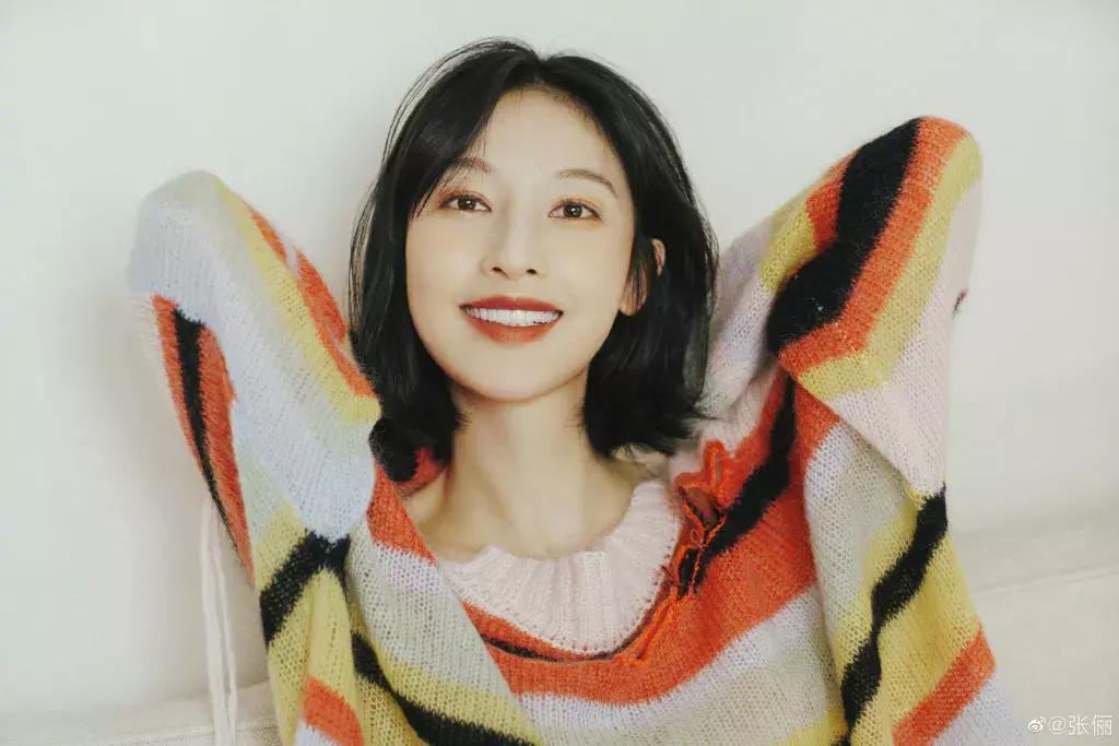 被狗仔跟拍恋情曝光,被狗仔拍到后曝光全网