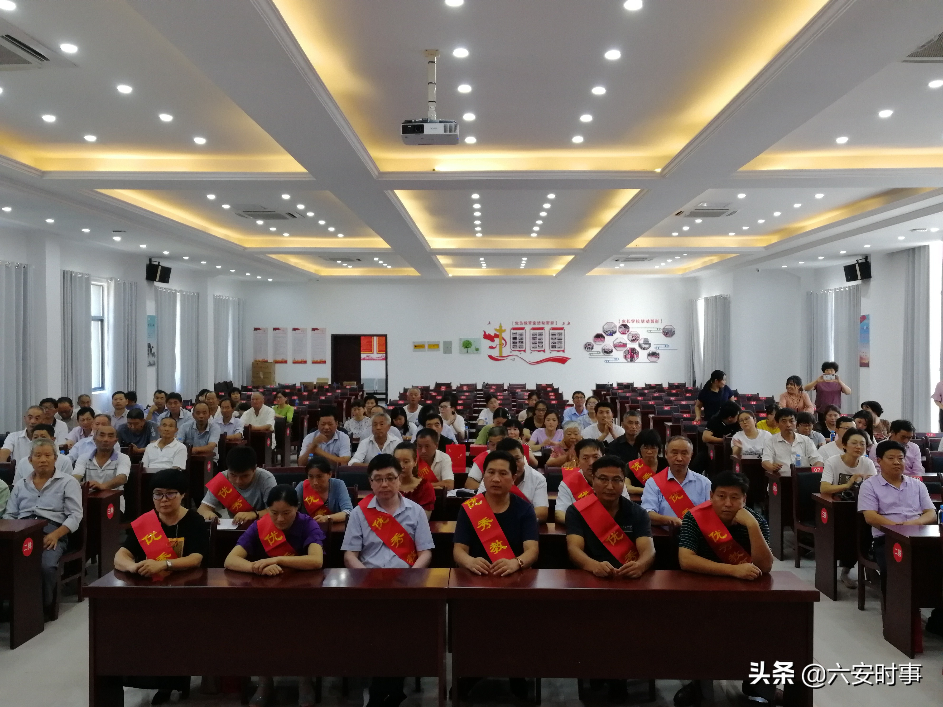 铁冲实验学校主题教育动员会,铁冲实验学校2022年清明活动