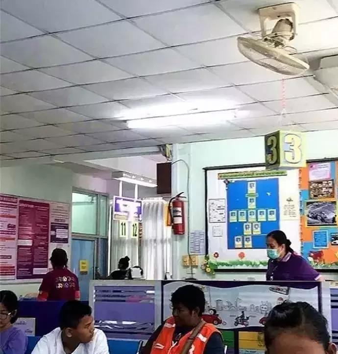 中国周边藏着三个驾照超容易拿的国家！只要3天，最便宜才40块？