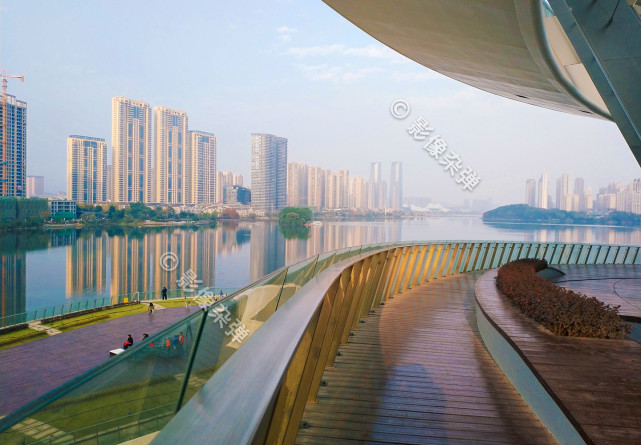 网红长沙隐藏着一个“岛”,造型“奇特”,顶层望远镜很“抢手”