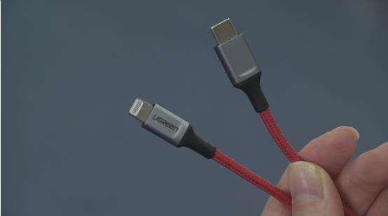 绿联快充苹果线,绿联苹果快充线拆解