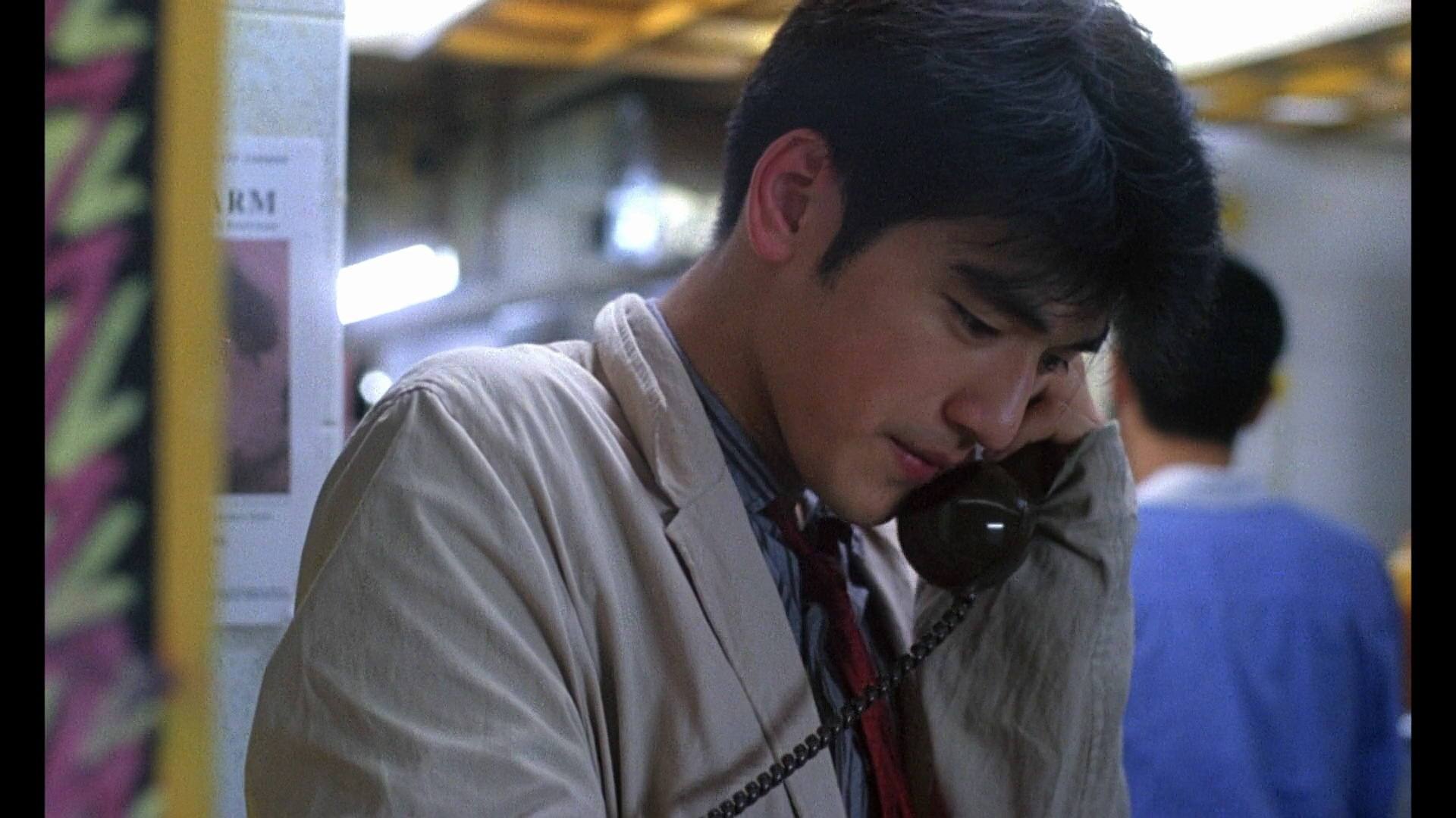 分手后如何面对前任,忘不掉前任该怎么跟前任说