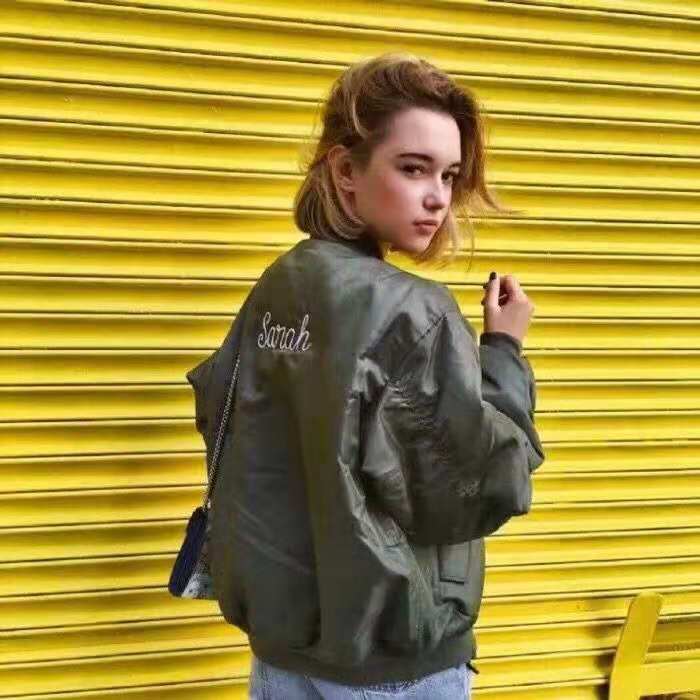 新手画眉毛用眉笔还是眉粉,眉毛怎么画用眉笔自然又好看