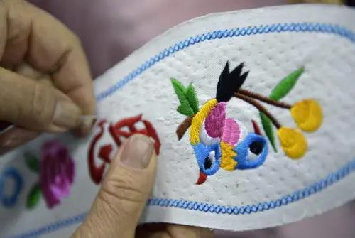 王启超：鞋垫情怀