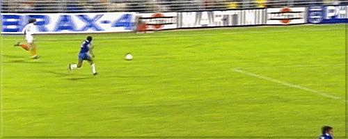 克鲁伊夫世界杯一条龙进球,克鲁伊夫世界杯射门集锦