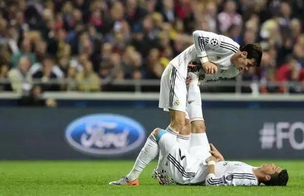 拒绝NBA！广东篮球避难者必须都懂的粤语足球术语