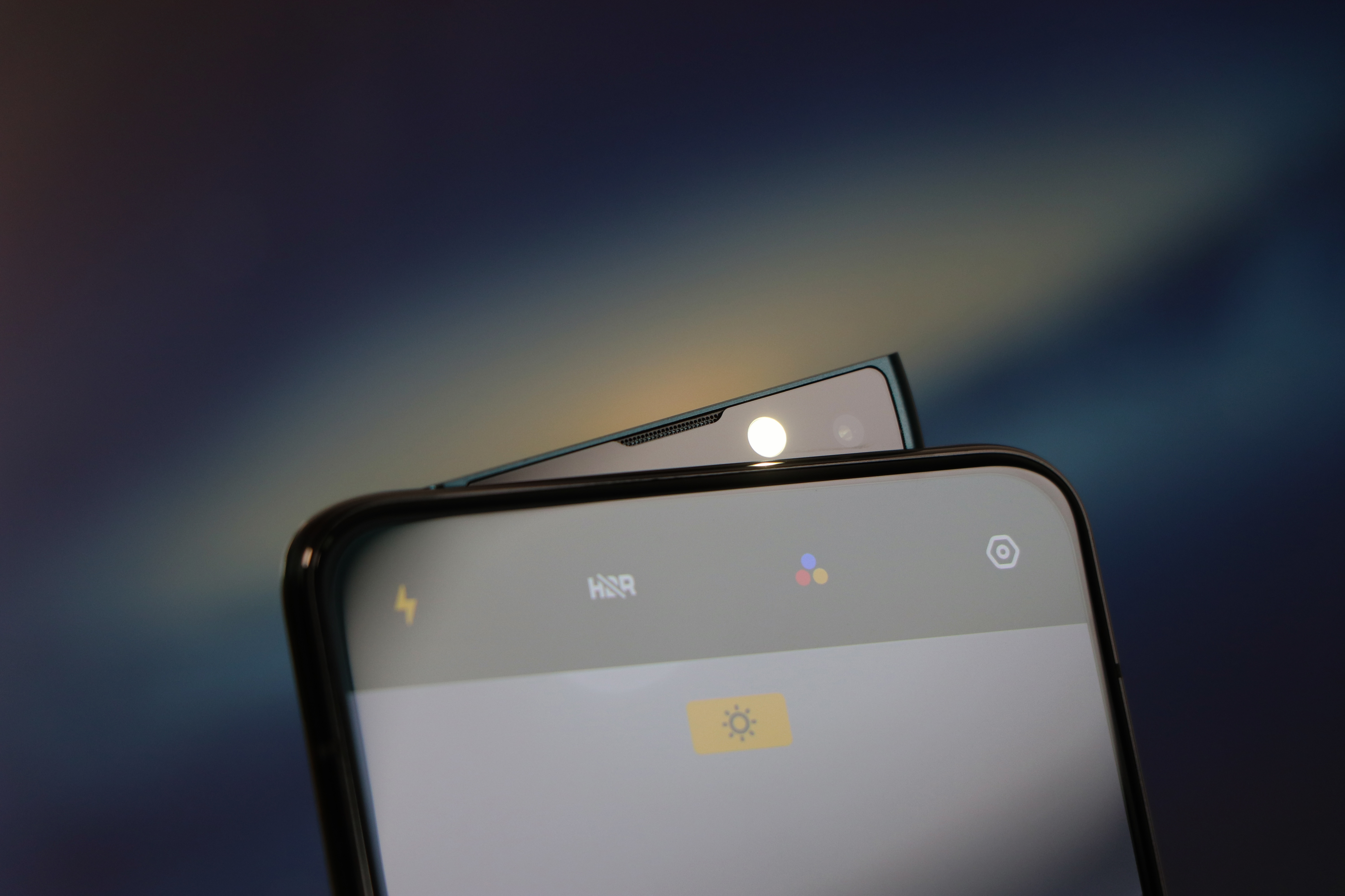 oppo不同价位性价比最高手机,opporeno2和opporeno2z哪个好