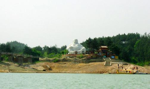 假期旅游攻略必去景点可游泳,万佛湖风景区游玩攻略