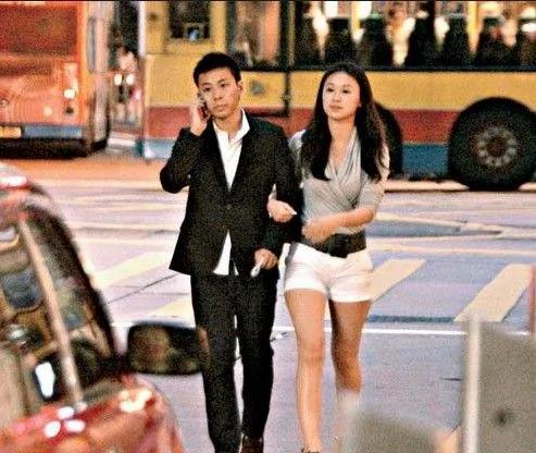 郭晶晶小叔子年轻照片,郭晶晶小叔子近照