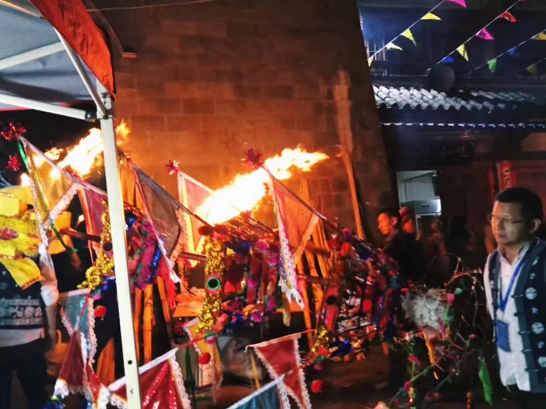 收下这份视觉盛宴，期待来年那场盛夏花火