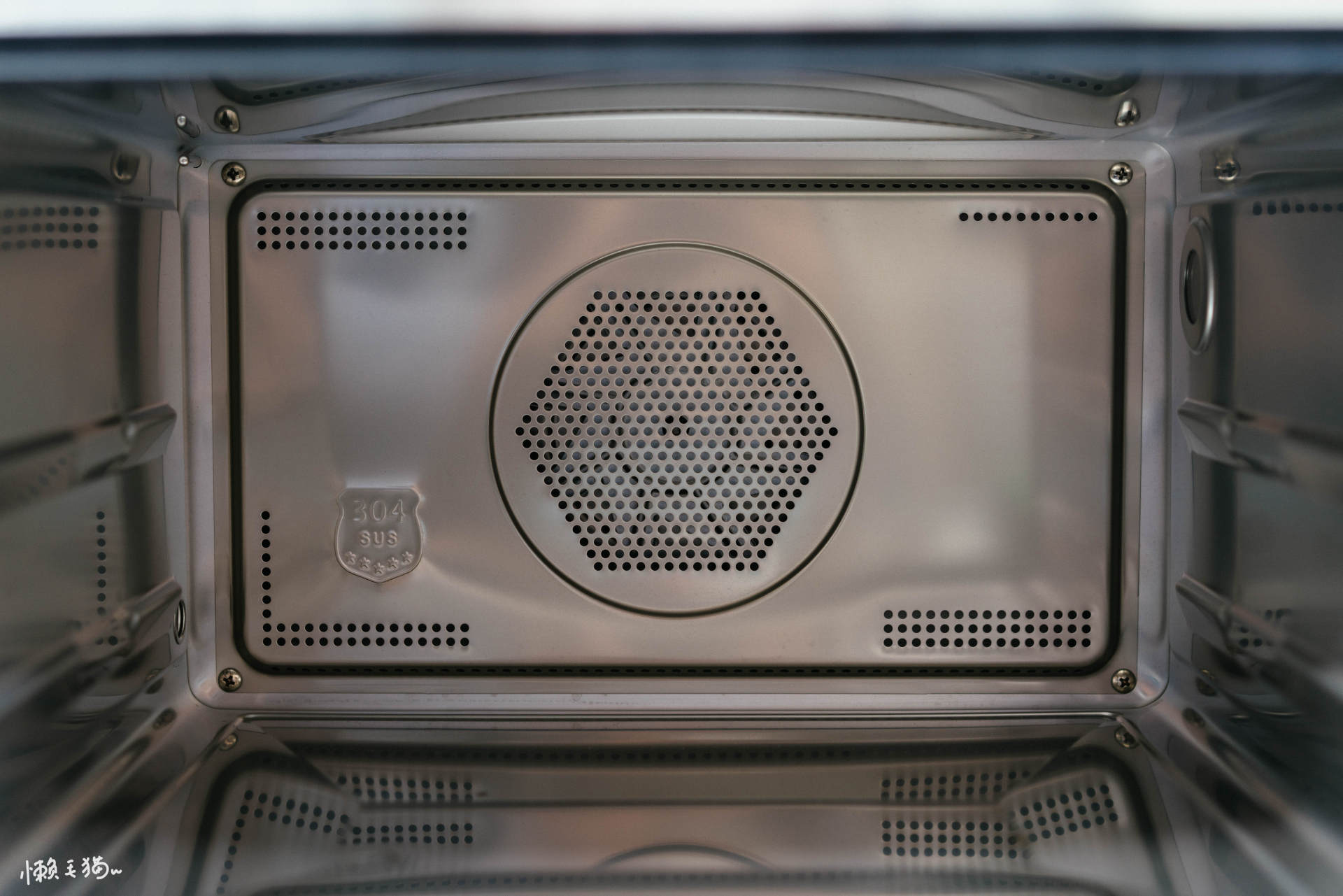 “蒸”香预警！厨房更新要有它，美的S5mini鸿蒙燃卡料理炉