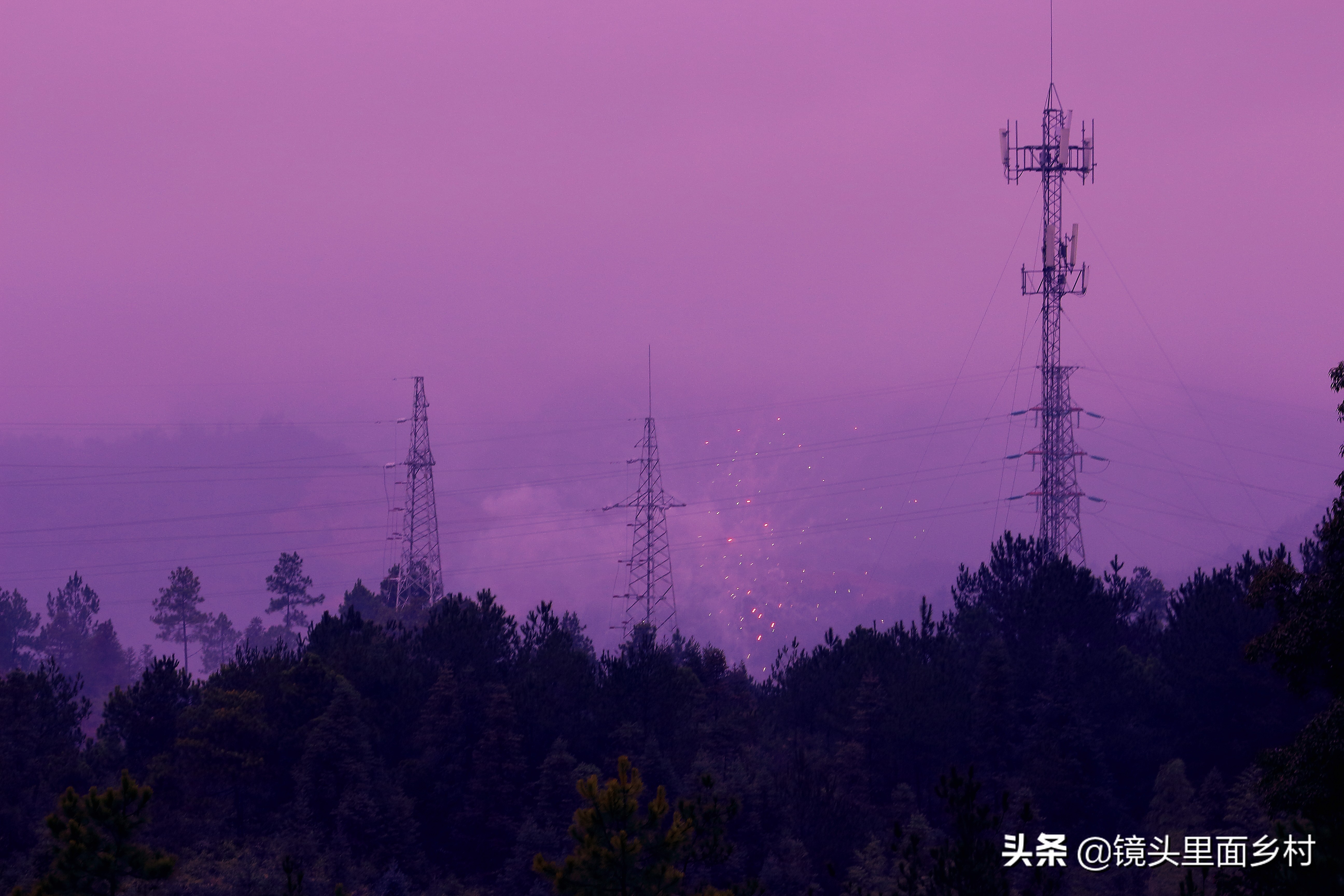 江西修水县何市镇奇异的风俗,元宵节要打大龄未婚男女屁股