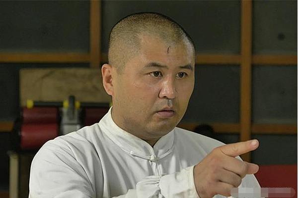 王雪传武,王雪与传武