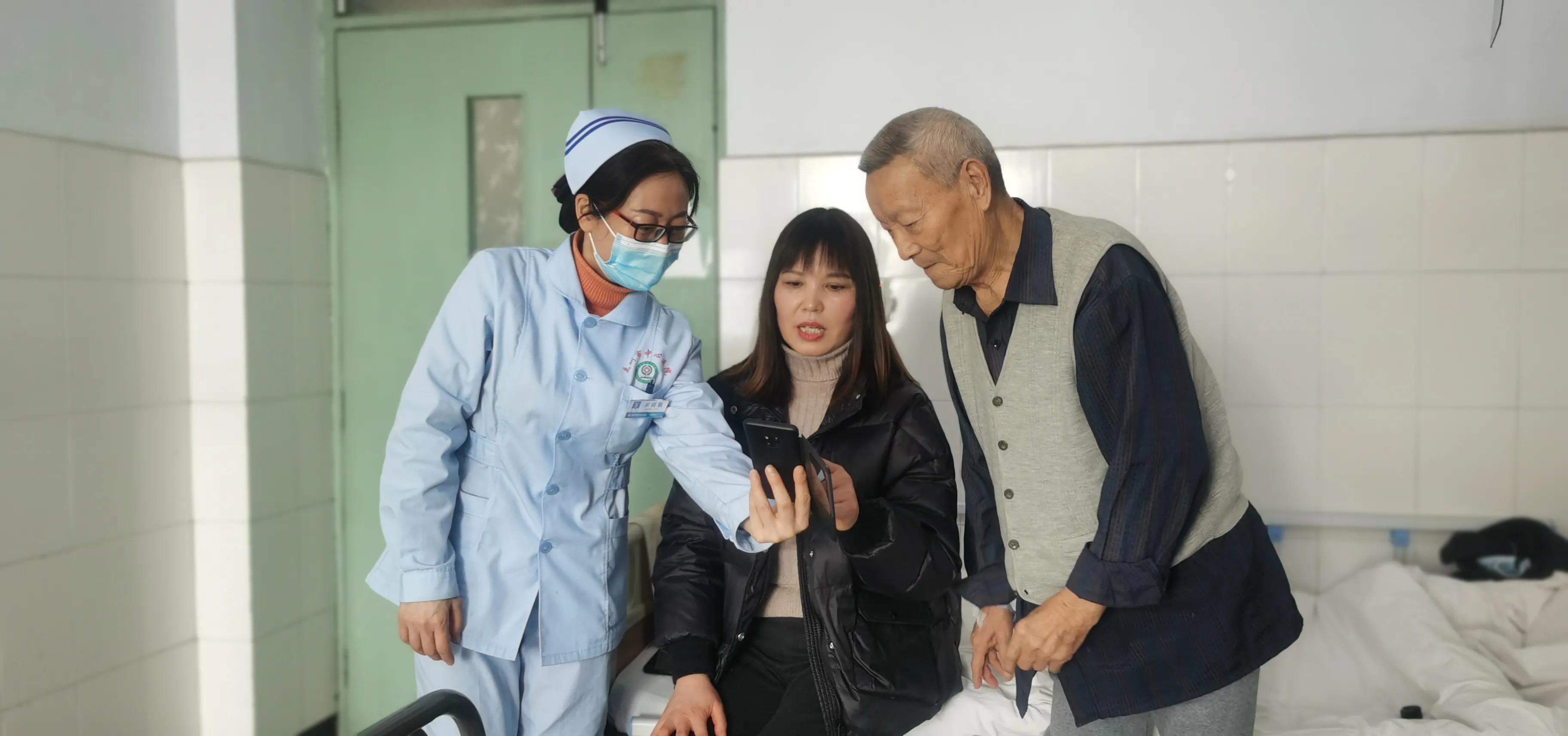 医者仁心待患如亲