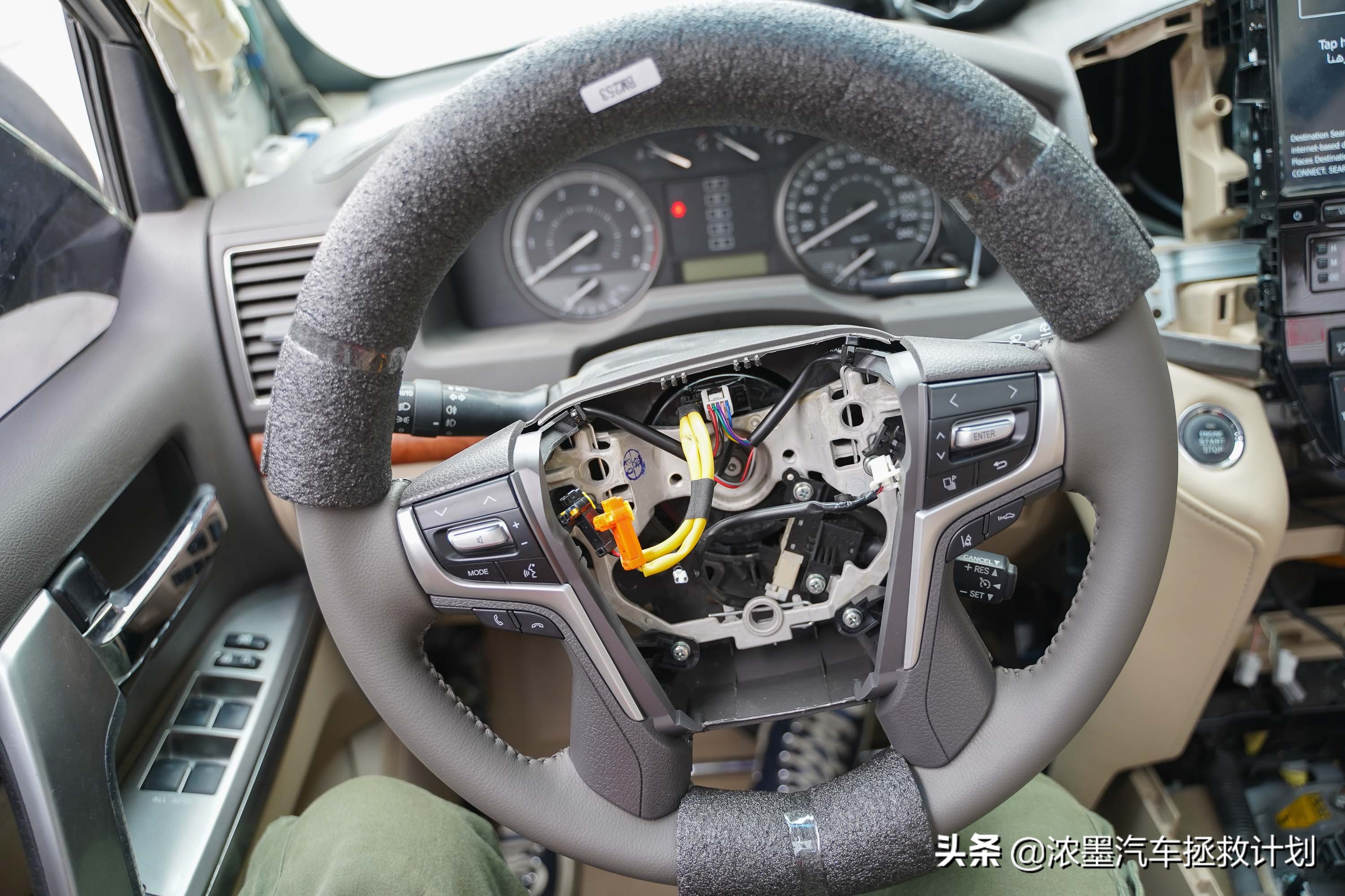 丰田霸道酷路泽带你翻山越岭,丰田兰德酷路泽低速4驱越野模式