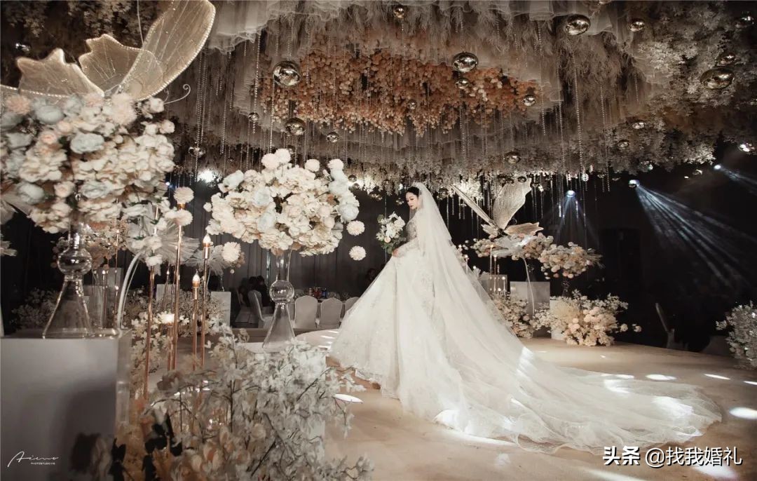 新鲜出炉!国庆千场案例优选,均价1W+爆款婚礼