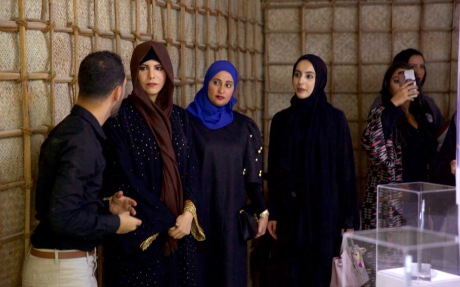 迪拜太子妃引得兄弟反目,和王子订婚又被退婚,11年后29岁嫁表哥