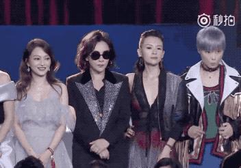 张子枫C位烫脚,c位有多烫脚