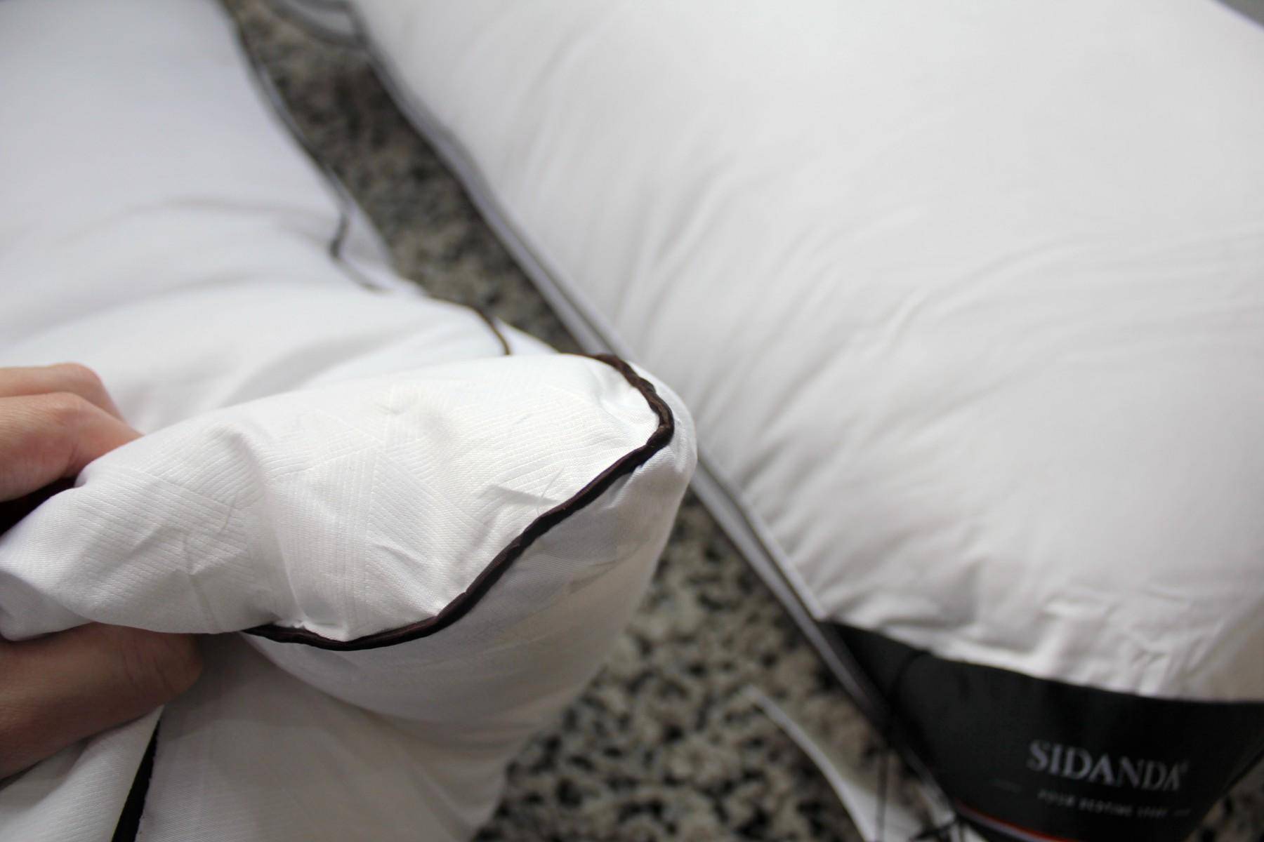 乳胶和太空记忆棉枕头哪个好,记忆棉波浪枕头真实测评