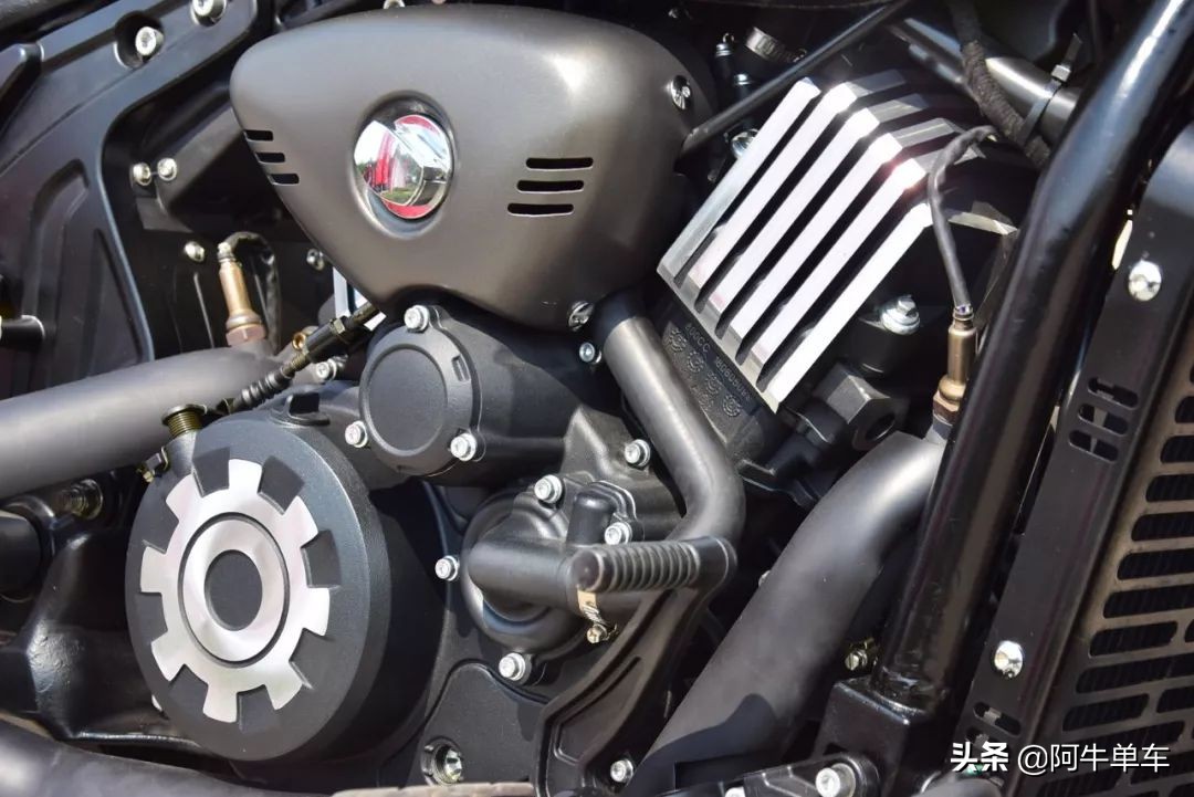 又帅又大马力的摩托车,又帅性能又好的摩托车