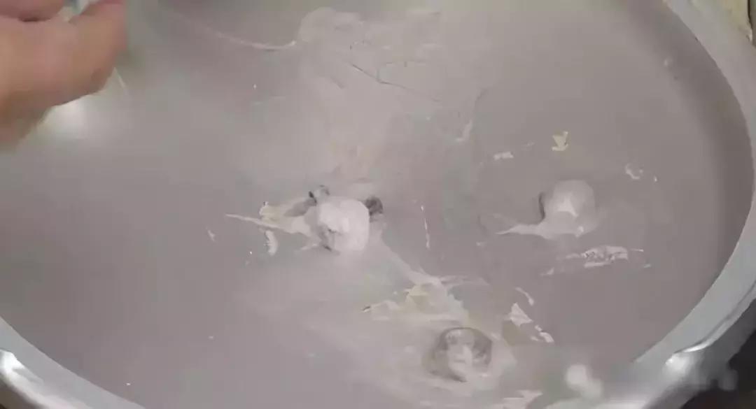 这几种锅千万别用,家里有这种锅千万别用