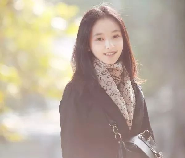 武大校花黄灿灿变化太大判若两人,黄灿灿武大校花拍了什么电视剧