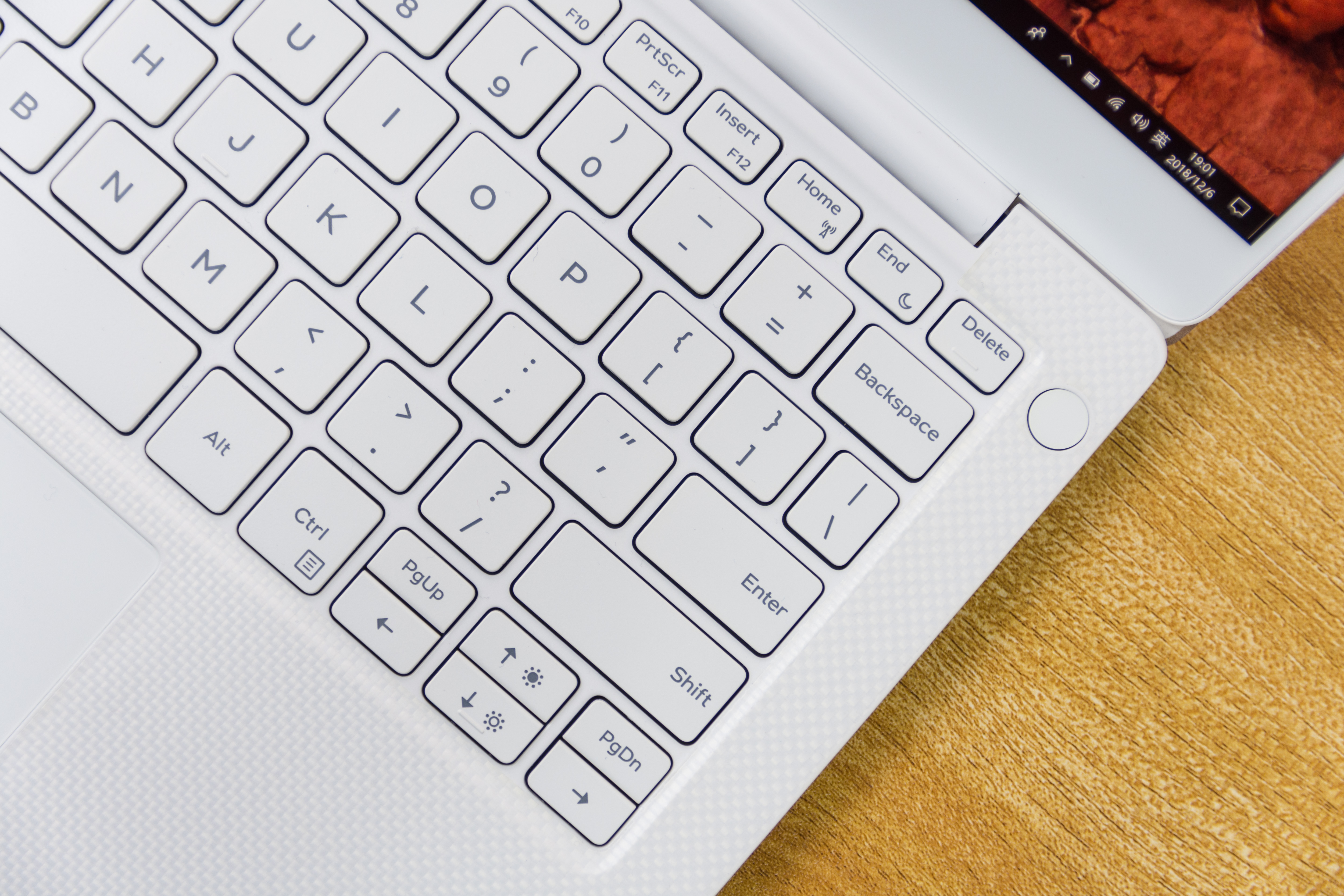 xps13对比macbookair,戴尔xps13对比macbook