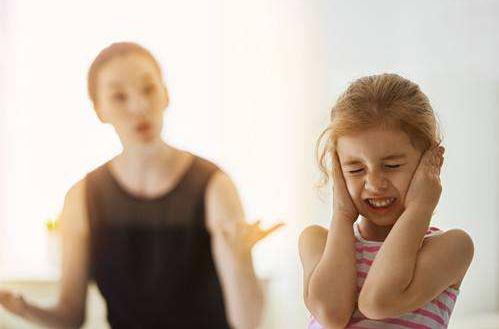 孩子比较内向怎么教育,从小叛逆的孩子未来会怎样教育