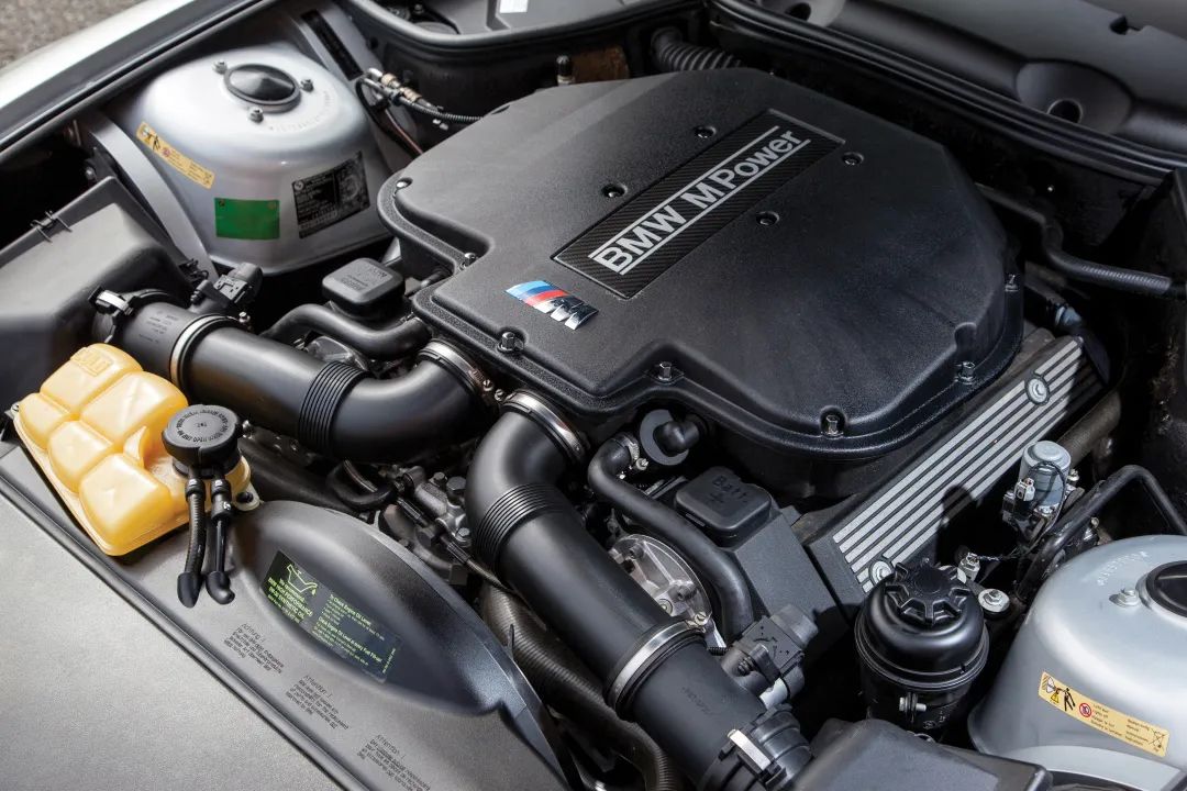 宝马z82020款,宝马z8哪一年的