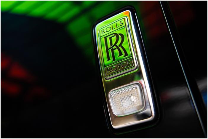 试驾劳斯莱斯古思特新款,新款劳斯莱斯古思特沉浸式体验