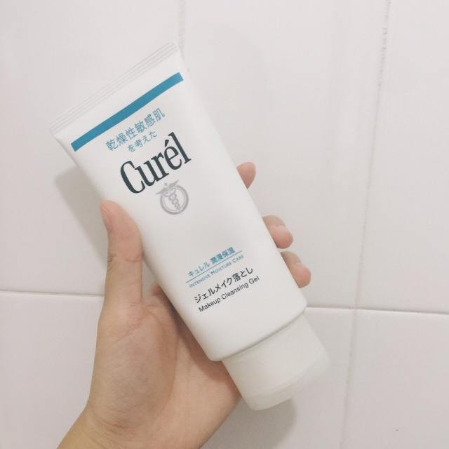 脸闭口痘痘毛孔粗大怎么化底妆,皮肤有痘印粉刺闭口怎么上底妆