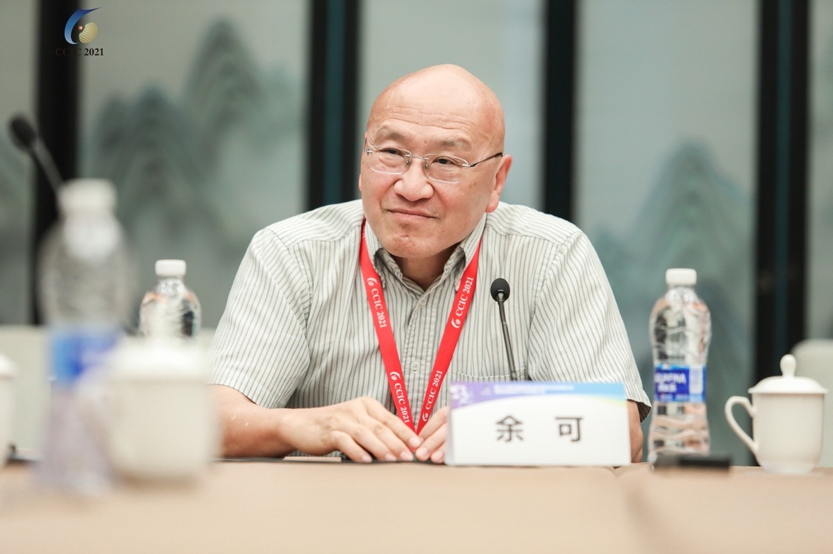 国产巨头率先推出自研系统,国产自研系统发展趋势