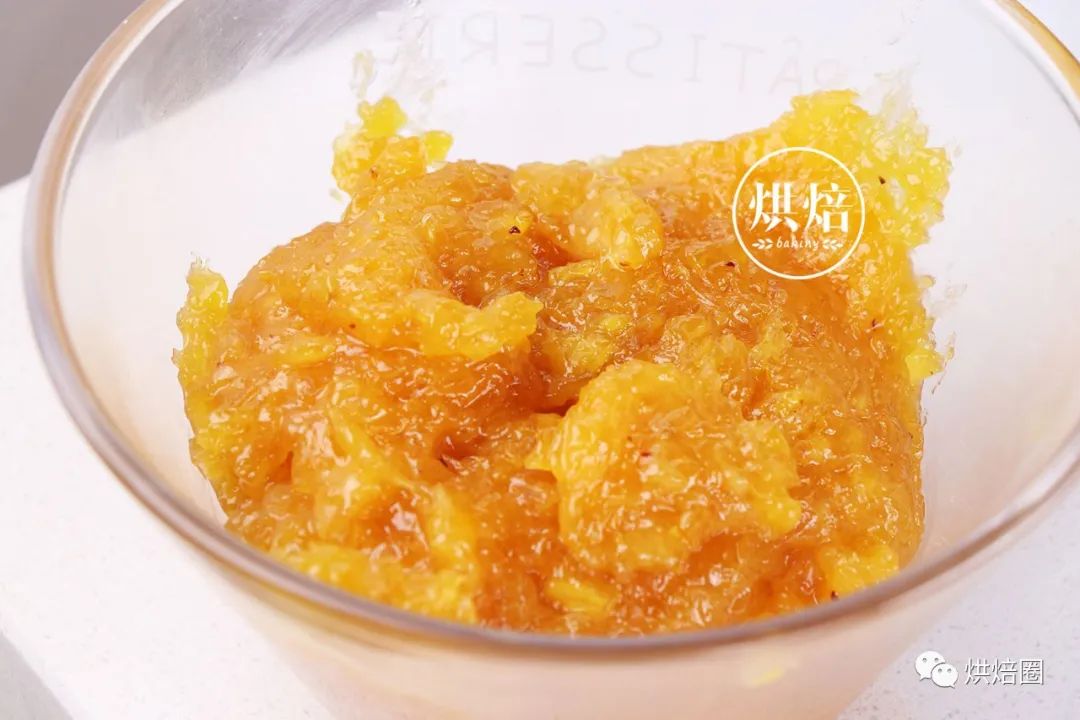 凤梨酥酸甜可口,凤梨酥馅炒成凤梨糖了