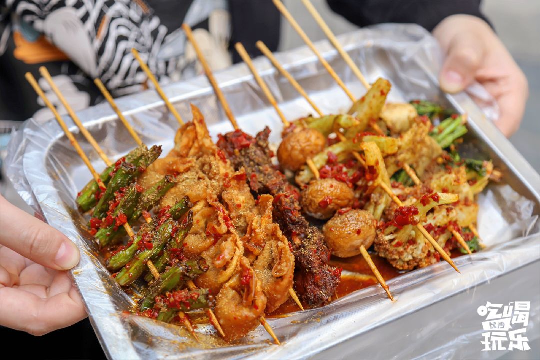 长沙最好吃的炸物店,长沙生意超火爆的油炸店