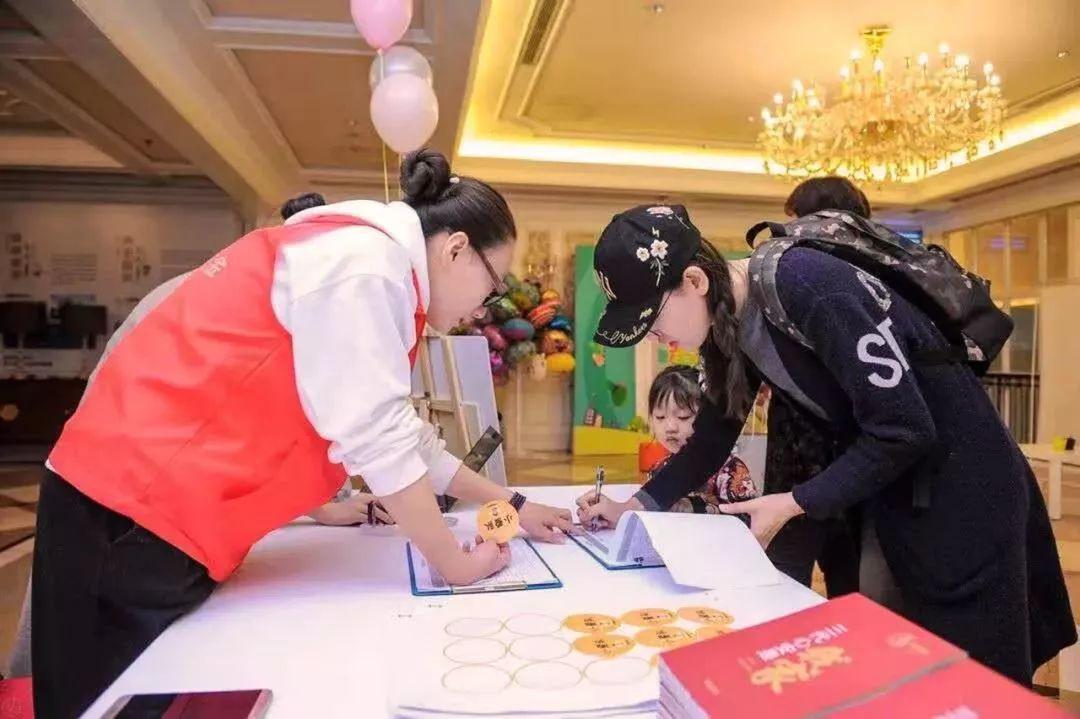 社区矫正专职社工立足本职工作,社工事务所三社联动