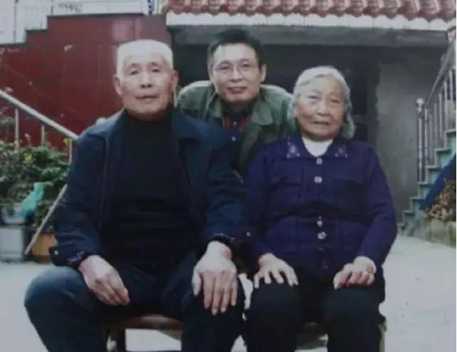 《一生世》|不是“一生”,也不是“一世”,看“我”的残缺人生