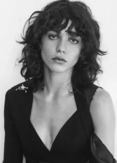 跟着欧阳娜娜拍校服写真,虞书欣欧阳娜娜赵露思鞠婧祎白鹿