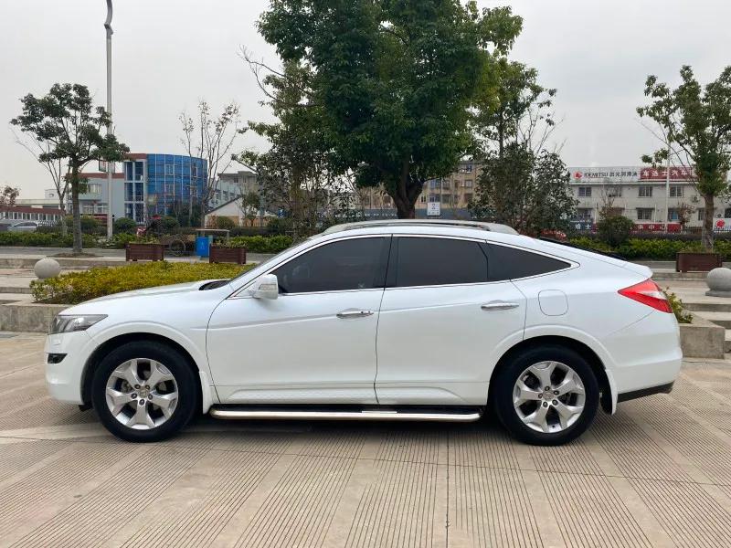 本田顶配歌诗图,2013年本田歌诗图2.4几挡变速箱