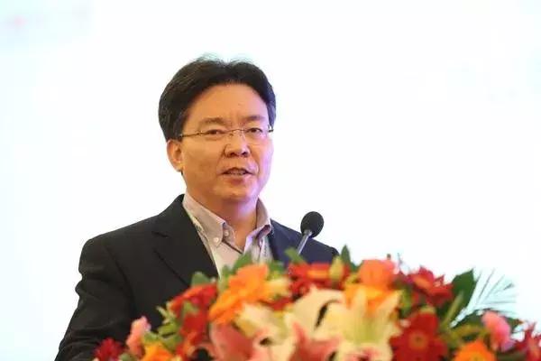 股价跌九成，逼近1亿美元：拿什么拯救你，落水的达内