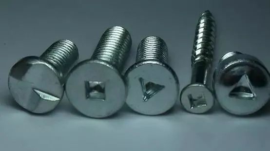 轮毂防盗螺丝有什么办法弄下来吗,轮毂防盗螺丝有必要装吗