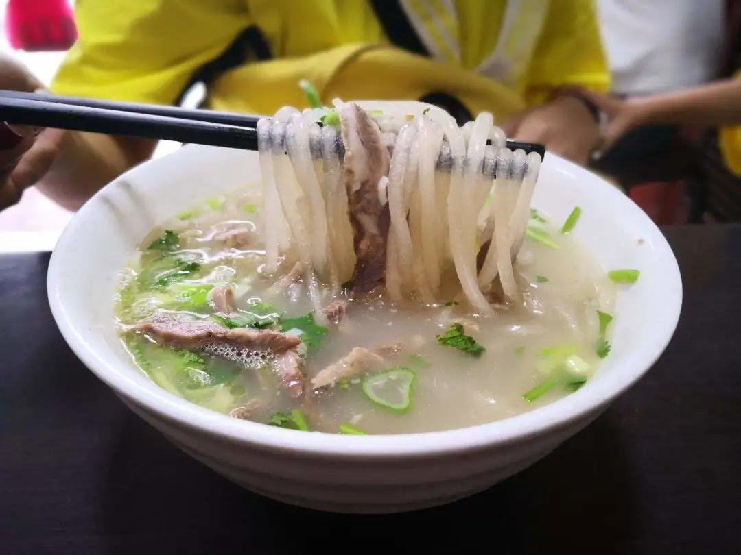 机票白菜价,五一青岛去哪里机票最便宜