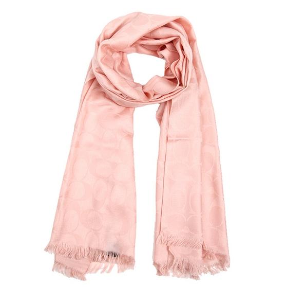 街拍围巾的摆法,街拍长围巾搭法