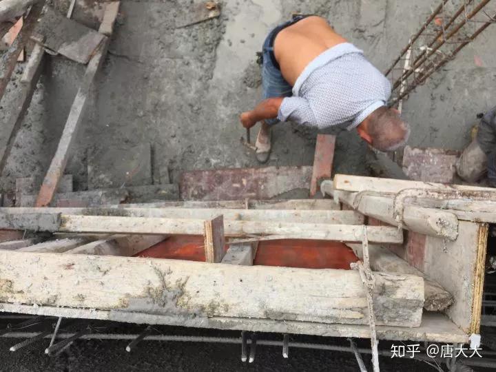 新中式三层别墅自建图,广东三层半别墅设计图