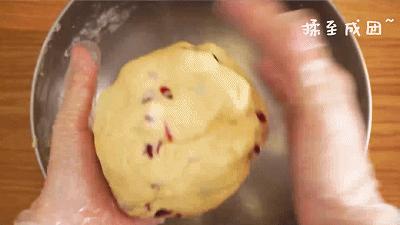 蔓越莓司康英式下午茶,夏日甜品蔓越莓全麦面包