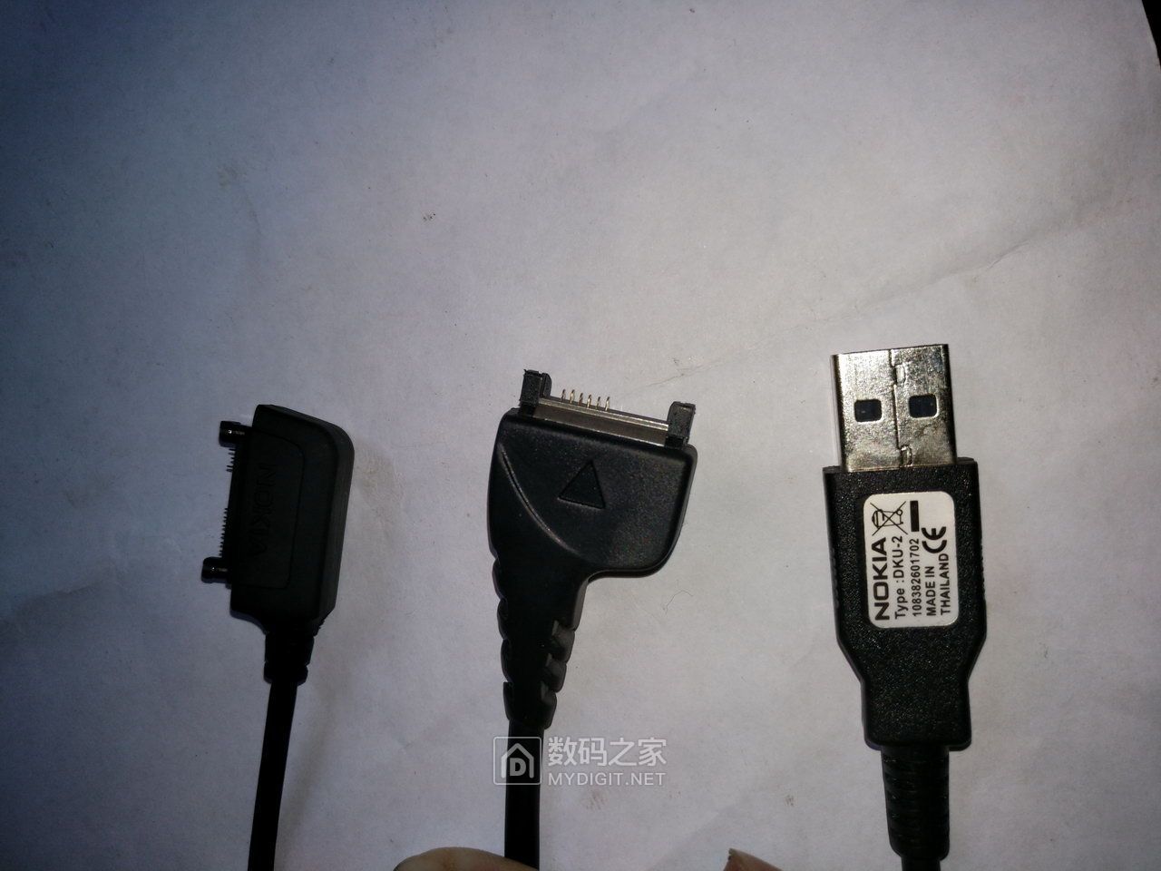 十五年前的直板机皇诺基亚NOKIA7610拆解，时代艳惊四座的设计！