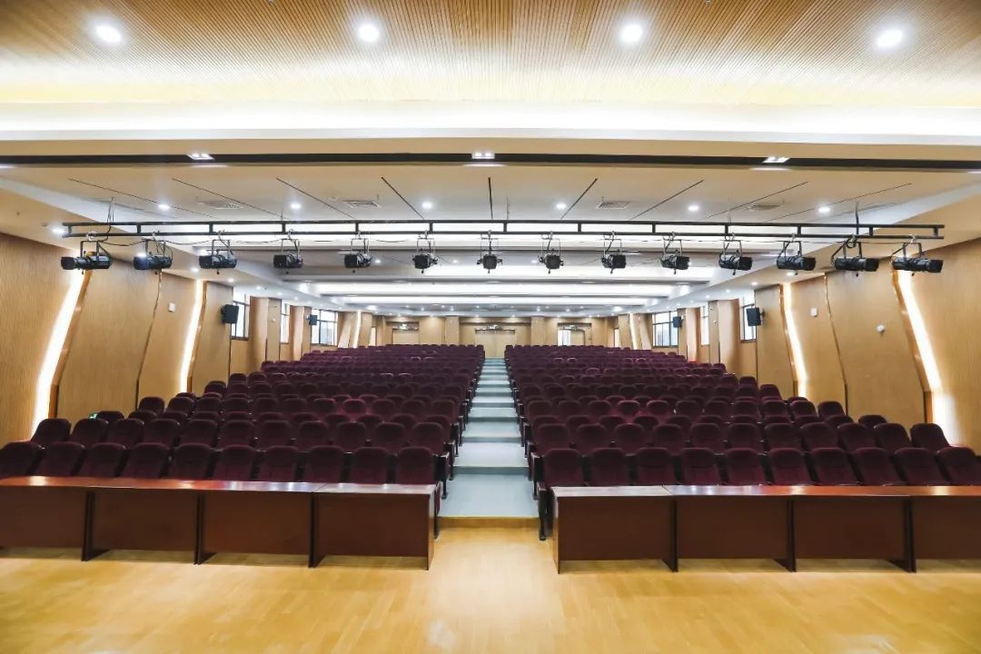 绵阳东辰聚星国际学校建设公告,冉冉升起的一颗新星完整视频