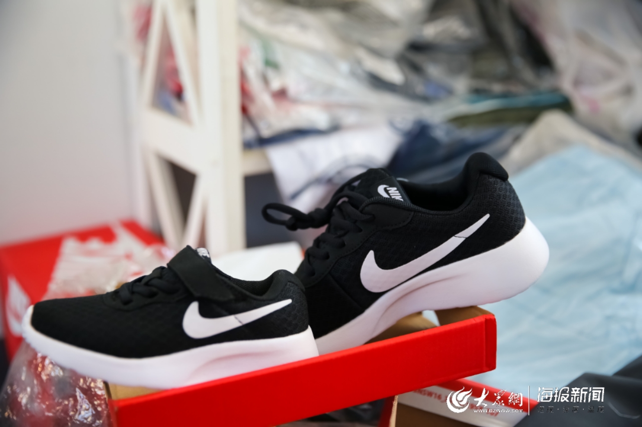 巴宝莉、阿玛尼等大牌都出自平度？假的！平度公安一举捣毁售假窝点